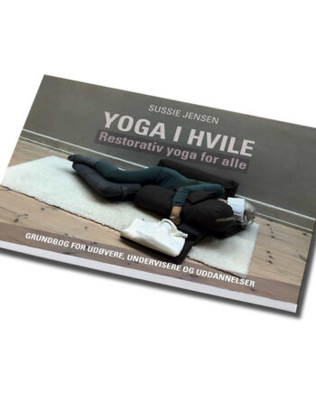 Yoga   Hvile Restorativ Yoga For Alle